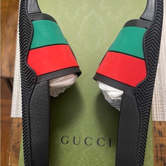 Gucci slides new in box - Picture 3 of 9